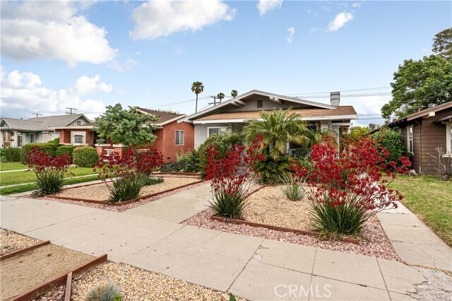 Foto del edificio - 4174 S Harvard Blvd