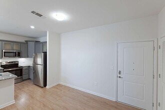 Building Photo - Evolve New Hope Farm