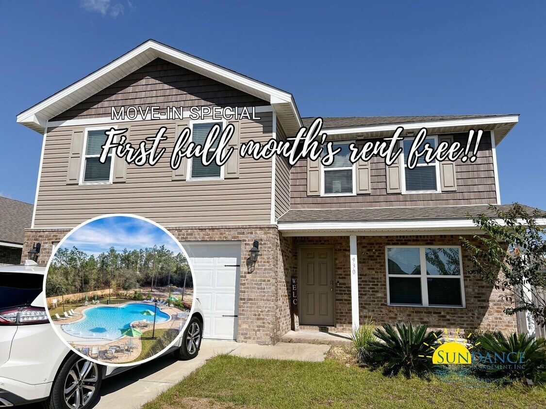 Primary Photo - Desirable Redstone Commons 4 Bedroom home ...