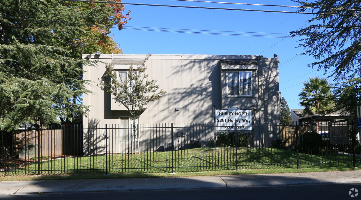 Primary Photo - Hurley North Apartments