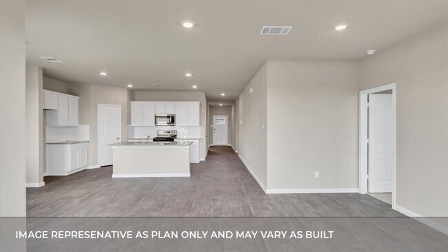 Building Photo - 510 Evergreen Smuc Loop
