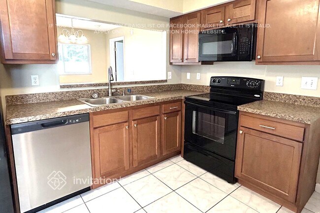 Building Photo - 1137 SW 47th Terrace