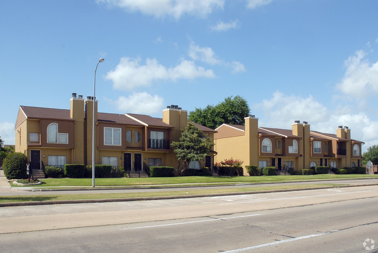 West Bellfort Apartments Houston, TX