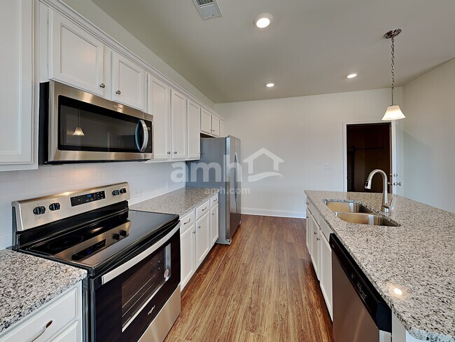 Foto del edificio - 6194 Bridlewood Ln