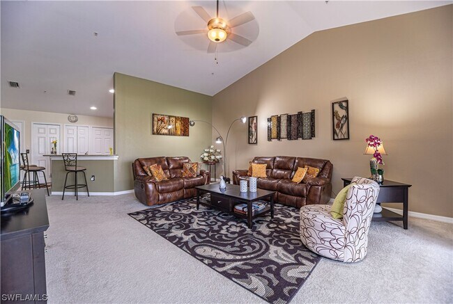Foto del edificio - 1410 Tiffany Ln
