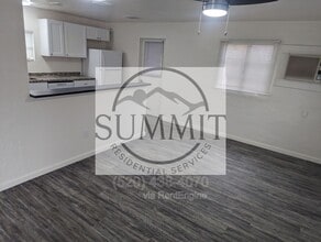 Building Photo - 272 E Calle Arizona