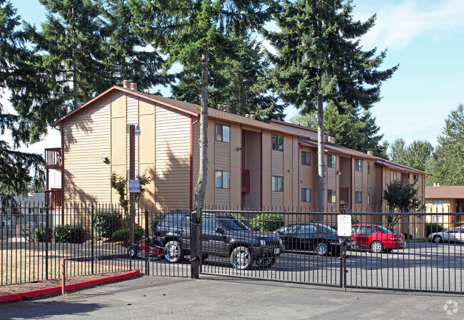 Foto del edificio - Buena Casa Apartment Homes