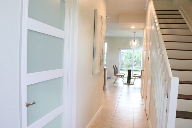 Building Photo - 5241 Ellery Terrace