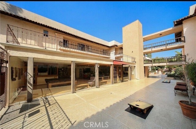 Foto del edificio - 1127 E Del Mar Blvd
