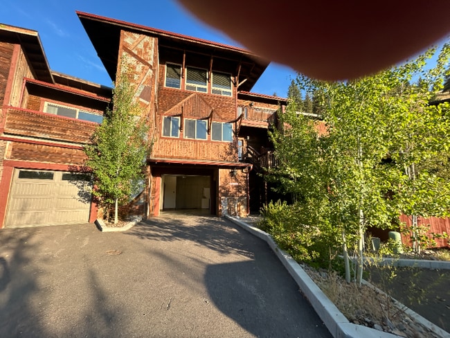 Foto del edificio - 751 Sun Pillar Loop