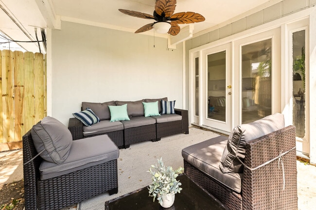 Building Photo - 4203 Philmont Ave