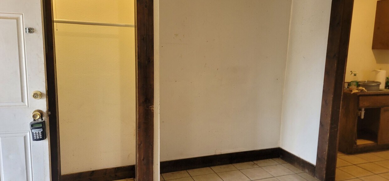 Foto principal - 1504 Line Ave