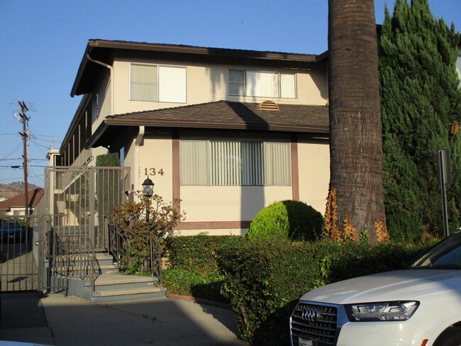 Building Photo - 134 N Belmont St