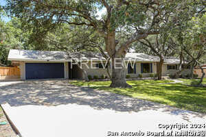 Building Photo - 206 Yosemite Dr
