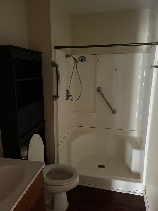 Foto del edificio - 1204 Willow St