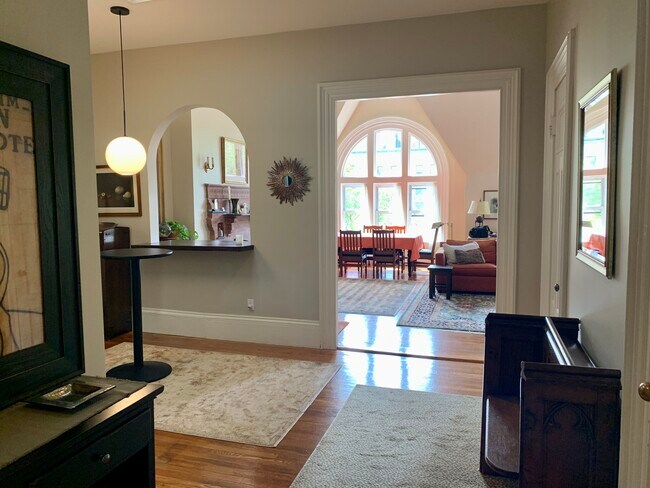 Foto del edificio - 269 Commonwealth Ave