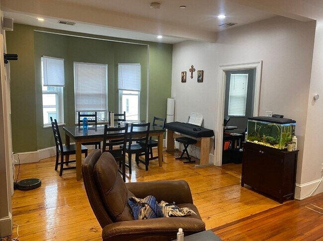 Foto del edificio - 44 Mozart St