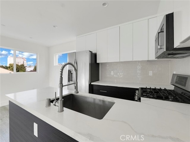 Building Photo - 150 S Madison Ave