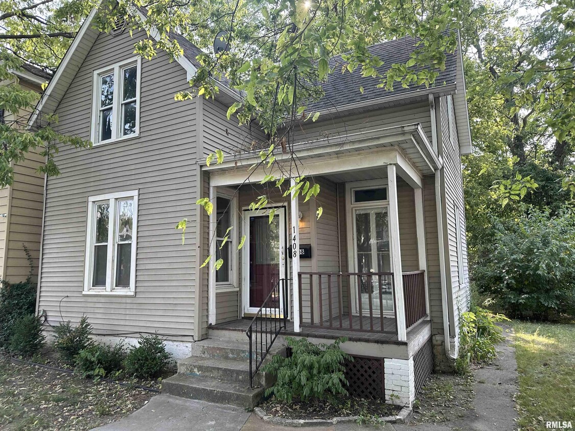 Primary Photo - 1408 NE Monroe St