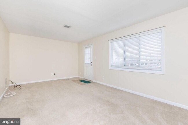 Foto del edificio - 7304 Hidden Cove