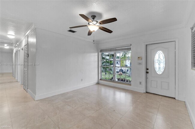 Foto del edificio - 4 br, 2 bath House - 12025 SW 188th Ter