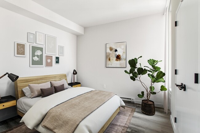 Building Photo - 413 Summit Ave