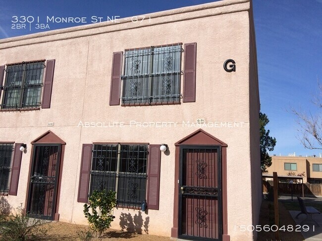 Foto del edificio - Dual Master Bedrooms! (Owner pays water!)
