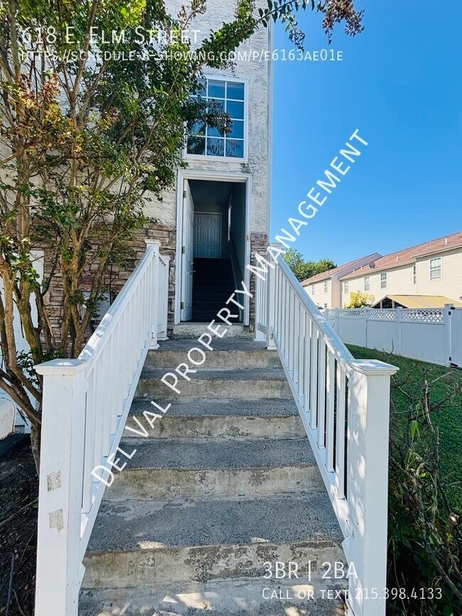 Building Photo - 618 E Elm St