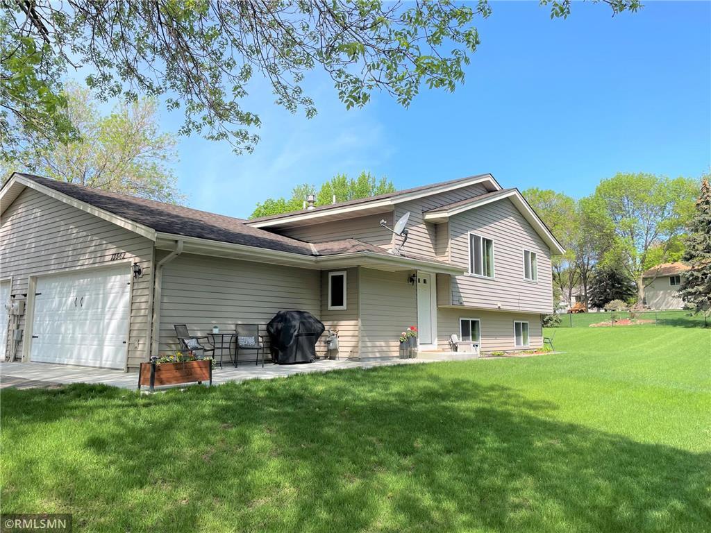 13562 86th Ave N, Maple Grove, MN 55369 Townhome Rentals in Maple