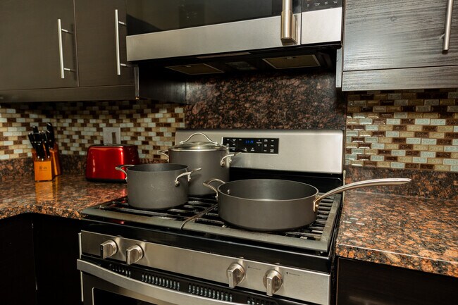 Appliances, small appliances, cookware, dishes, utensils all included - 4715 Marquette Ave NE
