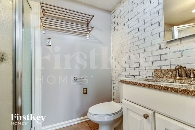 Foto del edificio - 1265 Fenton Ridge Dr