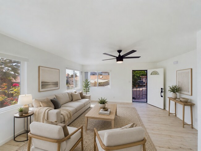 Foto del edificio - 6715-6717 N Elman St