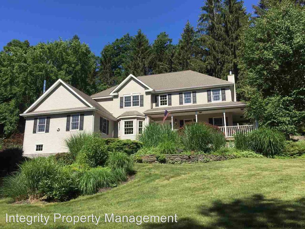 Primary Photo - 1165 Beekman Rd