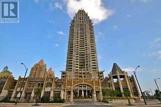Building Photo - 388 Prince of Wales Dr