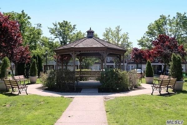 Foto del edificio - 82-143-143 Country Pointe Cir