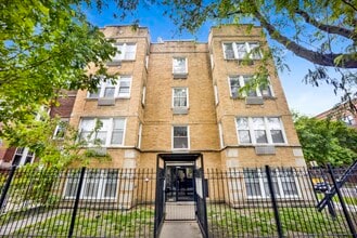 Building Photo - 2456 N Hamlin Ave