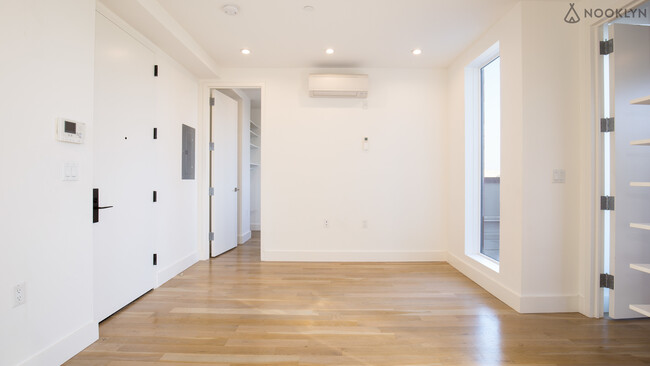 Building Photo - 1510 Jefferson Ave