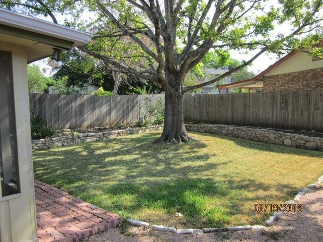 Building Photo - 13702 Pebble Walk