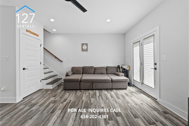 Foto del edificio - 3BR/2.5BA Townhome in Rustburg – Modern Am...