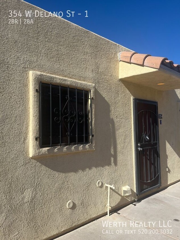 Primary Photo - Ideal for Roommates - Split 2 Bedroom/2 Ba...