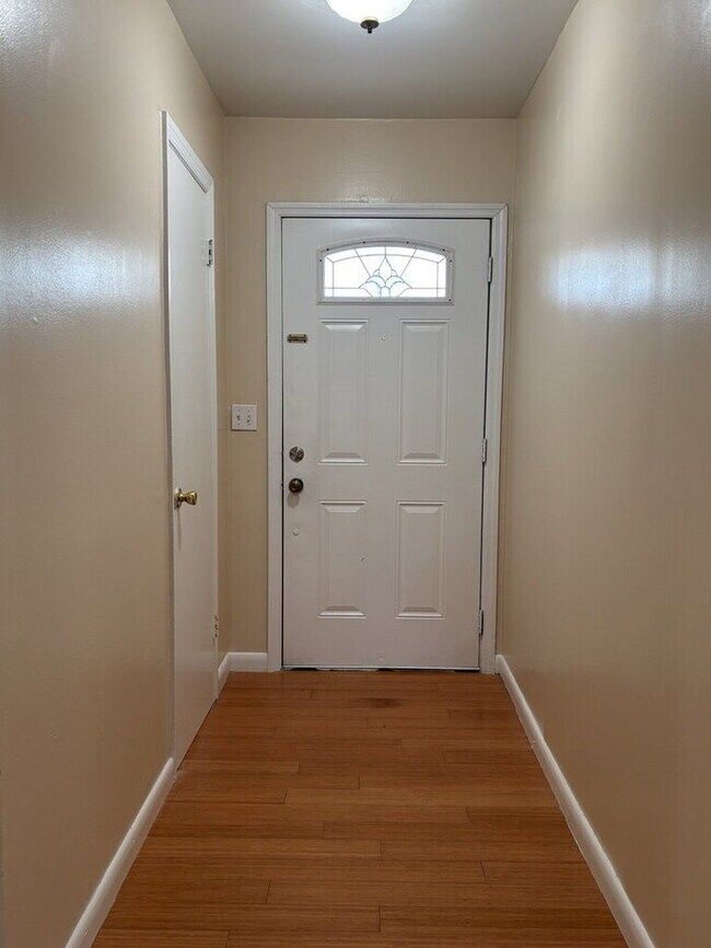 Foto del edificio - 115 Aylesbury Rd