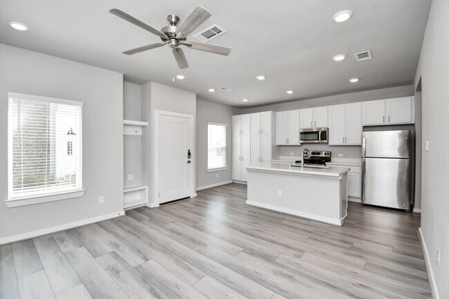 Foto del edificio - 23823 Cumberland Ridge Dr