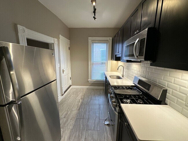 Foto del edificio - W King Ave 101-101.5 MLR