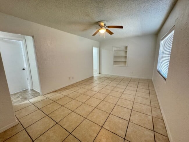Photo - 4 Bedroom, 2 Bath House with Huge Fenced Yard, ALL Tile Floors!