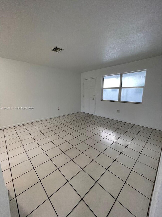 Building Photo - 1243 NW 61st St