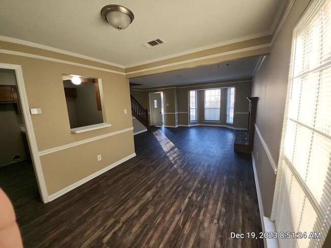 Photo - 5819 Grassy Valley Drive House