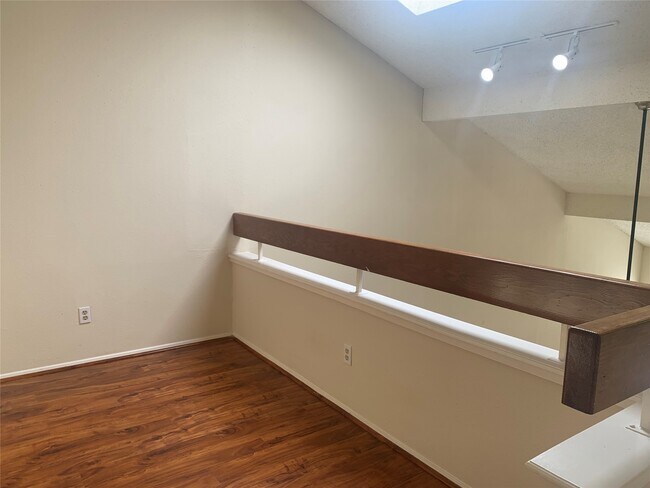 Building Photo - 2710 Grants Lake Blvd