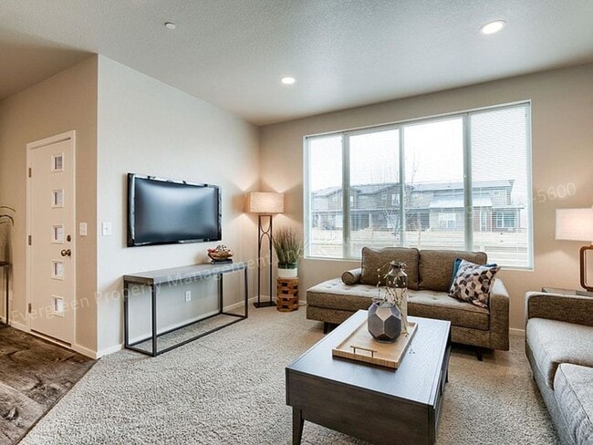 Building Photo - 2603 Thunderstreak Ln