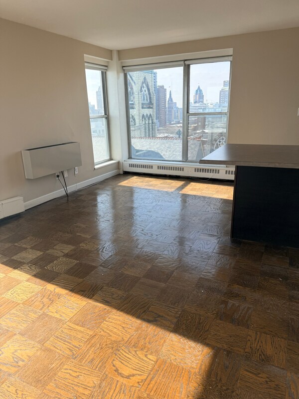 Foto del edificio - 1121 N Waverly Pl