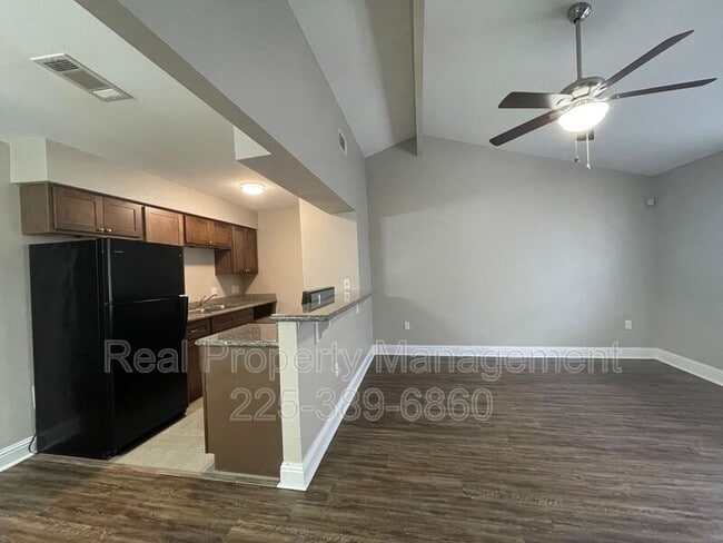 Photo - 5500 Dianna Dr Apartment